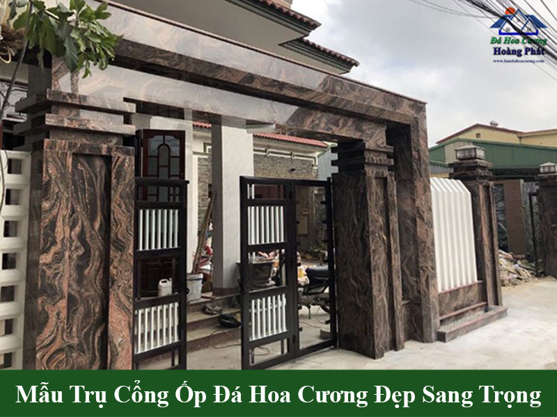 Mẫu trụ cổng ốp đá hoa cương đẹp sang trọng 