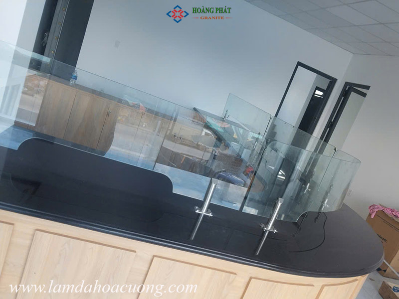 Mẫu đá hoa cương mặt quầy thu ngân đẹp