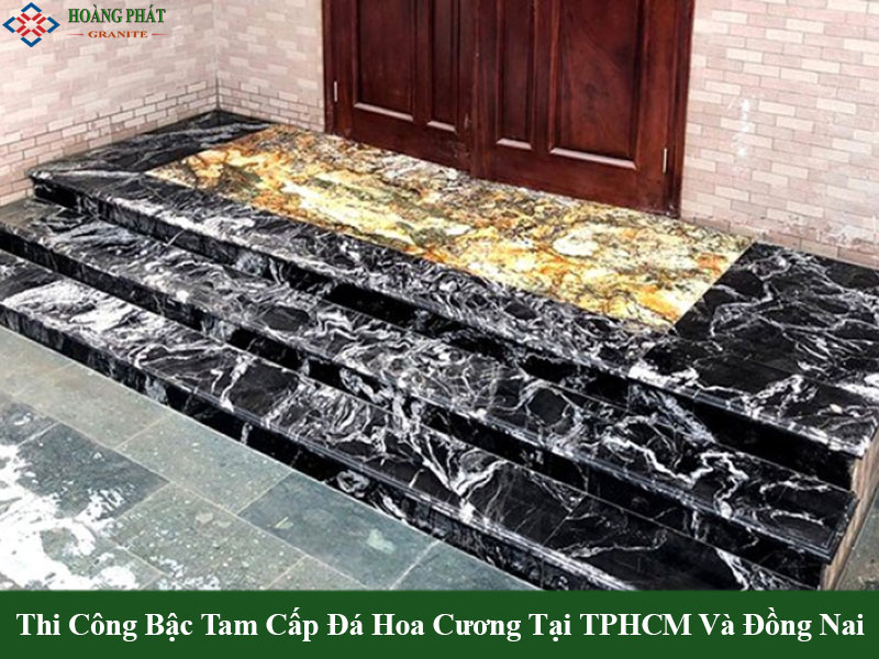 Mẫu bậc tam cấp đá hoa cương đẹp sang trọng