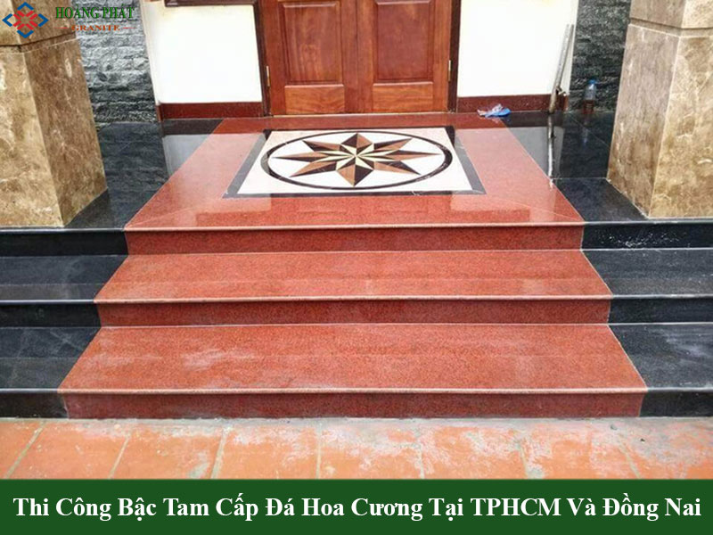 Mẫu bậc thềm nhà ốp đá granite ngoài trời chịu lực tốt