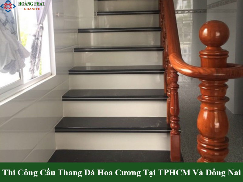 Mẫu cầu thang ốp đá hoa cương hiện đại bền đẹp