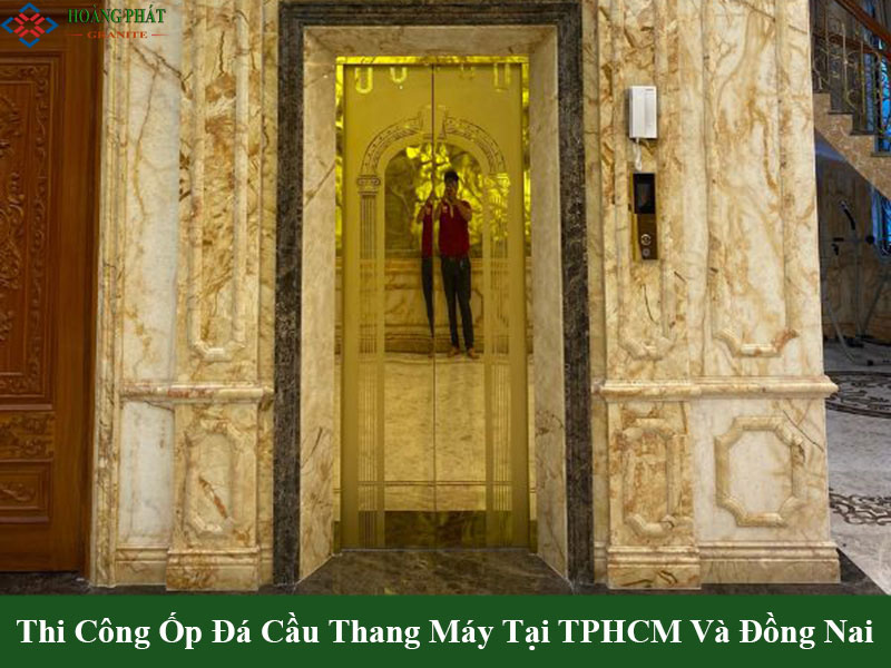 Mẫu đá granite ốp thang máy gia đình sang trọng